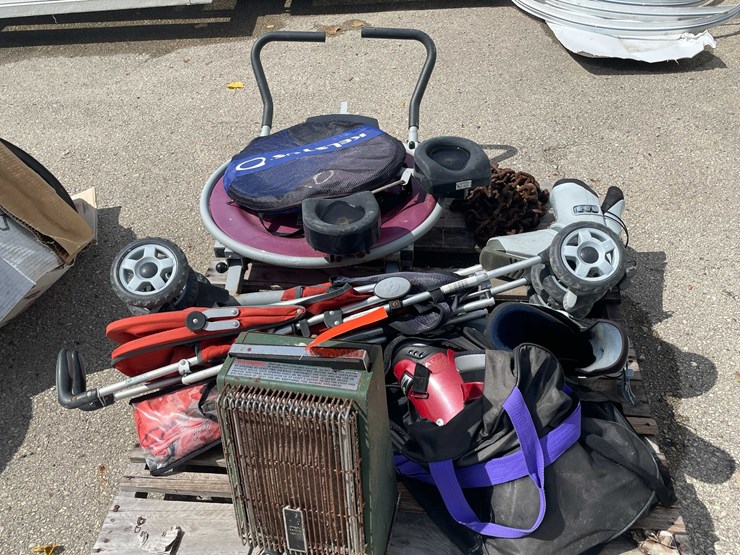 #10549-•-pallet-of-misc.-sporting-goods-image-9