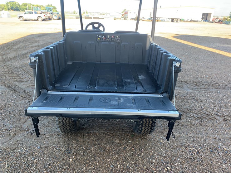 tracker-ox-400-utv-image-24