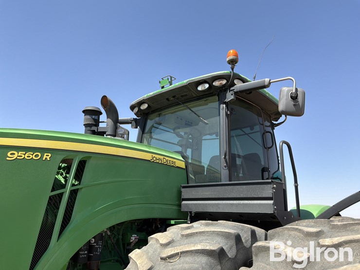 2013-john-deere-9560r-image-12