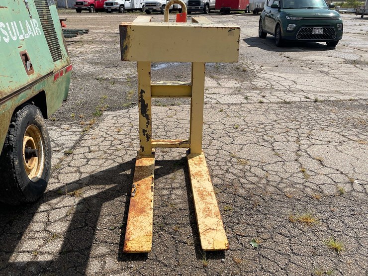 #10536-•-heavy-duty-pallet-fork-attachment-image-4