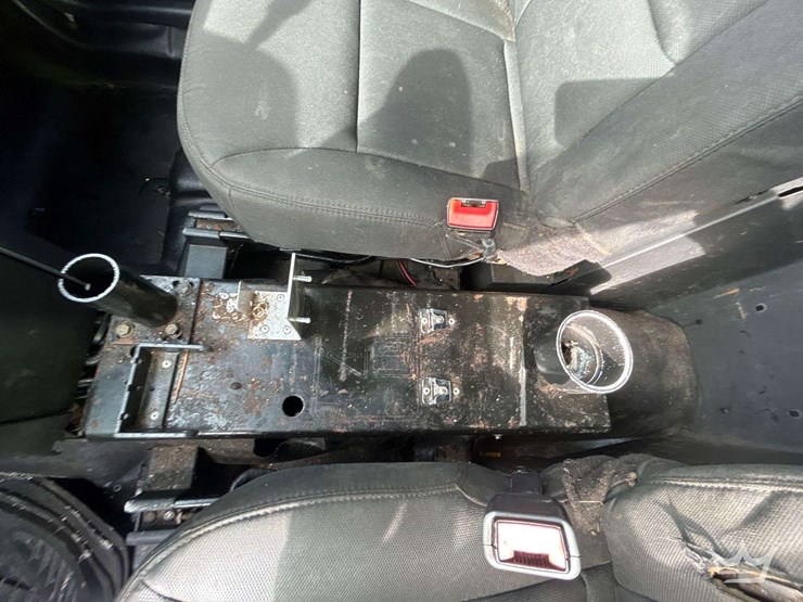 2019-ford-explorer-image-17