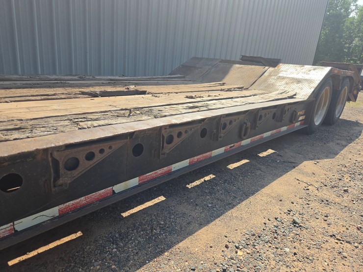 #2948-•-2005-eager-beaver-35gsl-lowboy-trailer-image-24