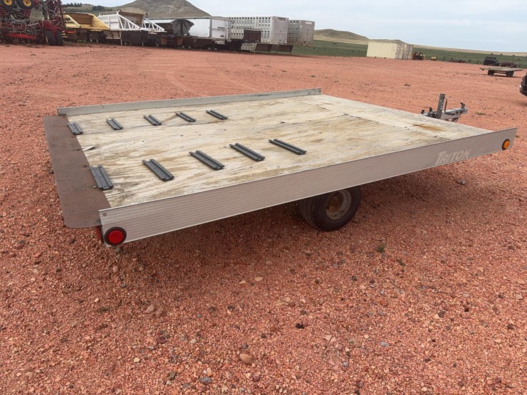 1995-triton-snowmobile-trailer-image-4