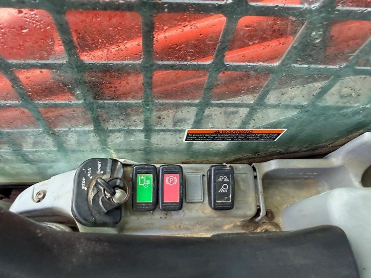 kubota-svl95-2-image-23