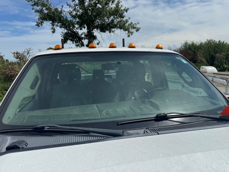 2012-ford-f350-image-17