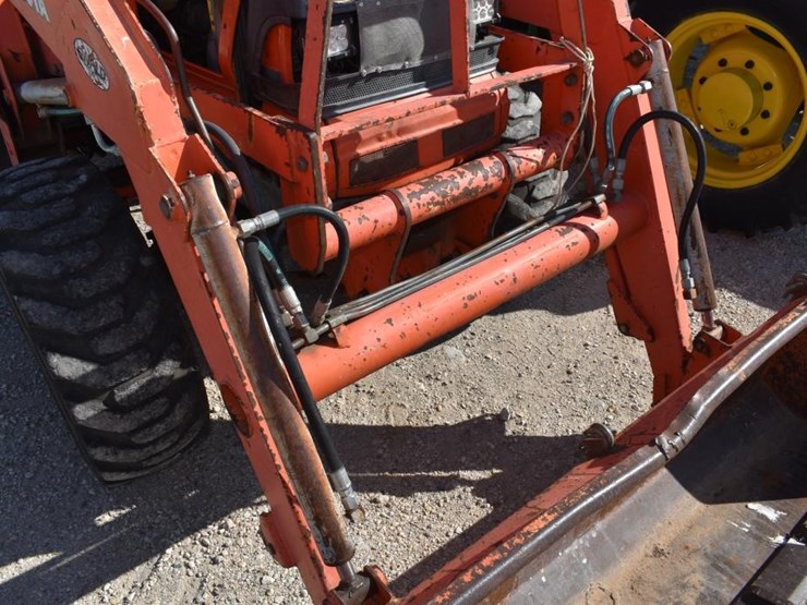 kubota-l3010-image-4
