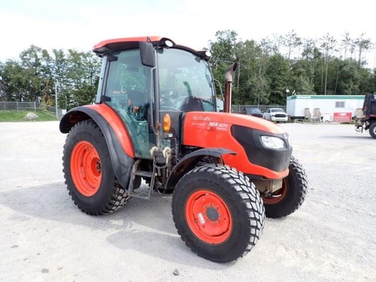2019-kubota-m4-071-image-3