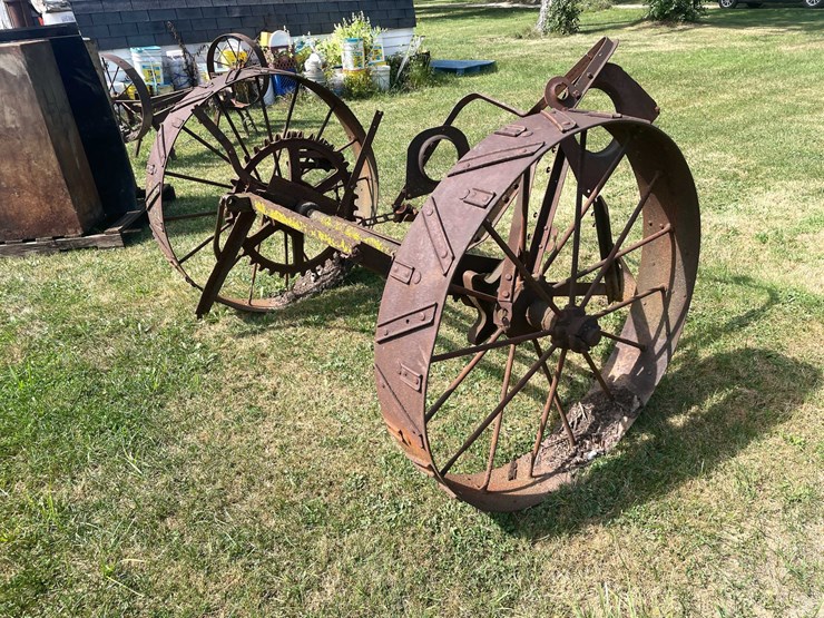 #1618-•-antique-horse-dawn-sickle-bar-mower-image-4