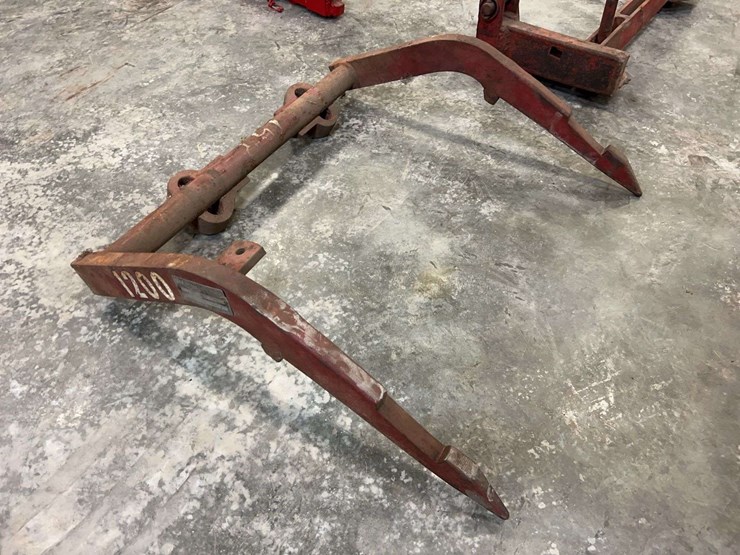 international-1200-fast-hitch-bar-image-2