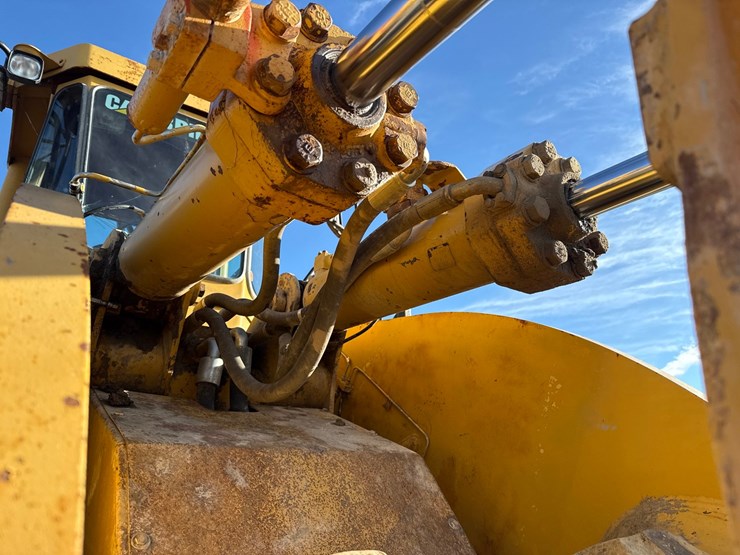caterpillar-980c-image-26