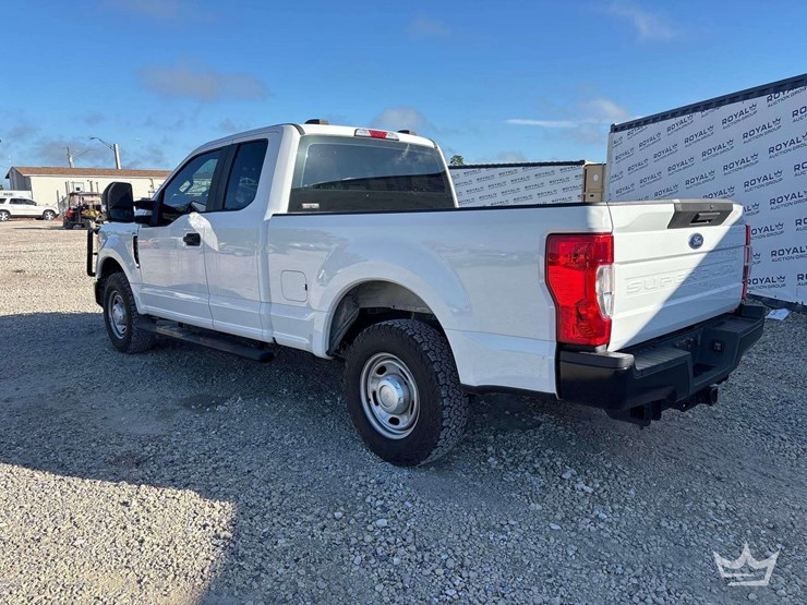 2020-ford-f250-image-2