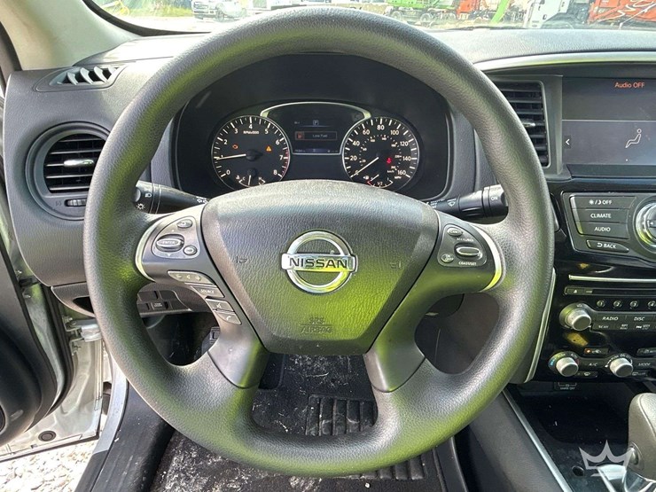 2018-nissan-pathfinder-image-13