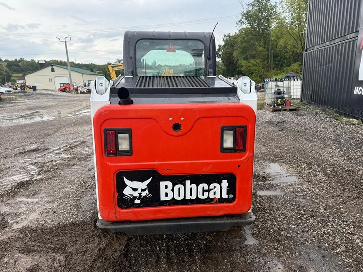 2024-bobcat-t450-image-2