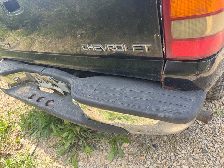 1999-chevrolet-1500-image-26