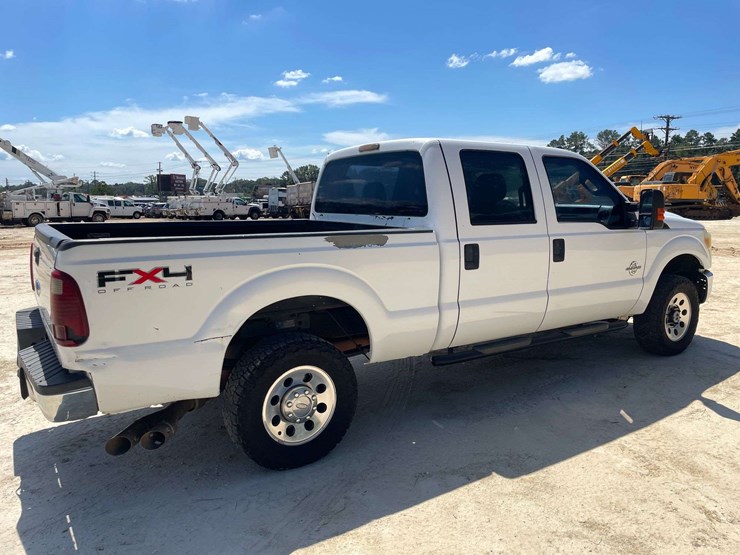 2011-ford-f250-image-3