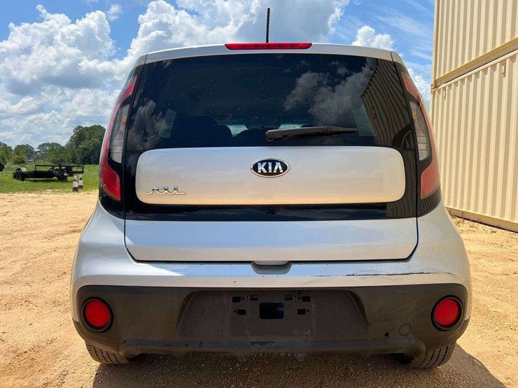 2017-kia-soul-image-7