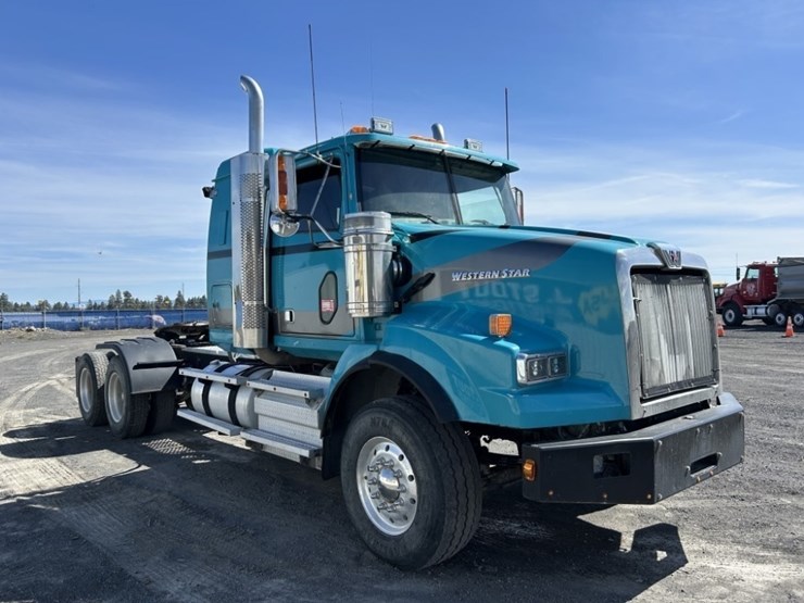 2012-western-star-4900-image-7