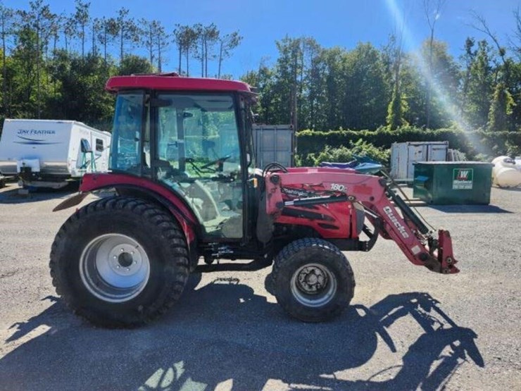 2013-mahindra-5010-hst-image-3