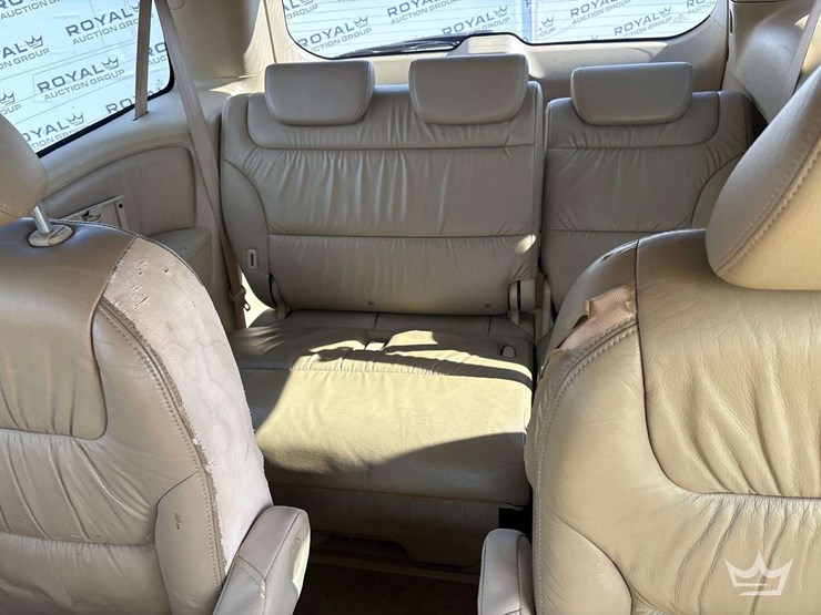 2010-honda-odyssey-image-20