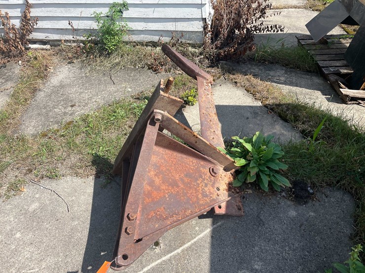 #1624-•-single-shank-deep-ripper-image-1