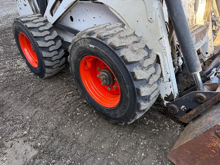 bobcat-873-image-13