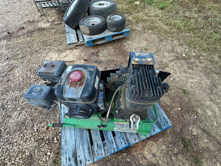 deere-ac2-8gh-image-14