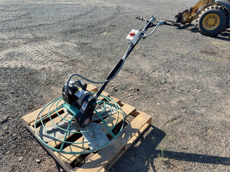 mq-whiteman-electric-concrete-finisher-image-2