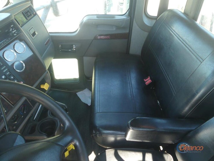 2018-kenworth-t270-image-17