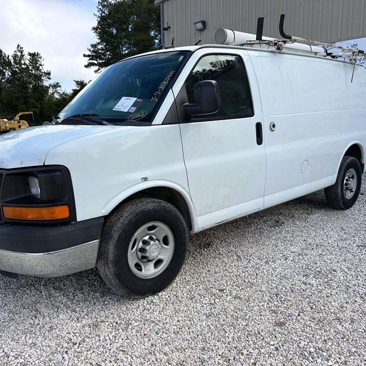 2014 CHEVROLET EXPRESS G2500