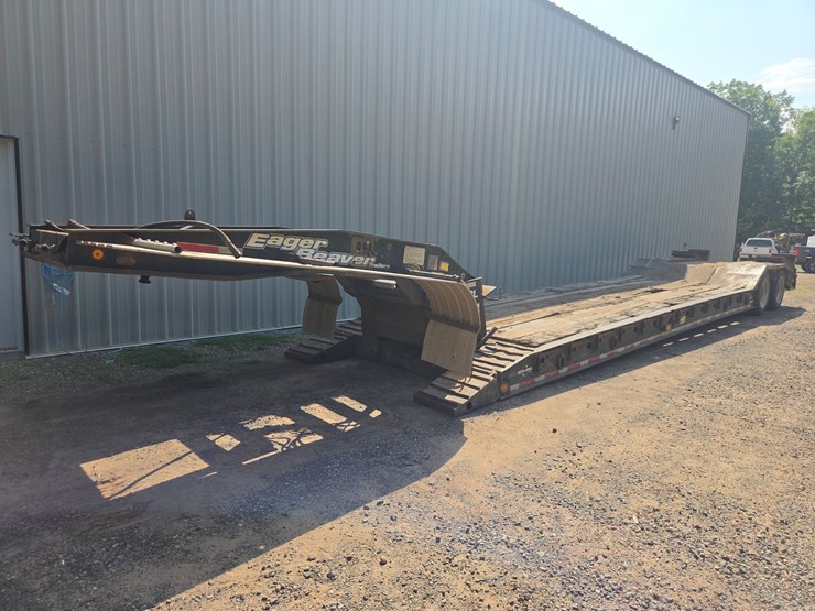 #2948-•-2005-eager-beaver-35gsl-lowboy-trailer-image-1