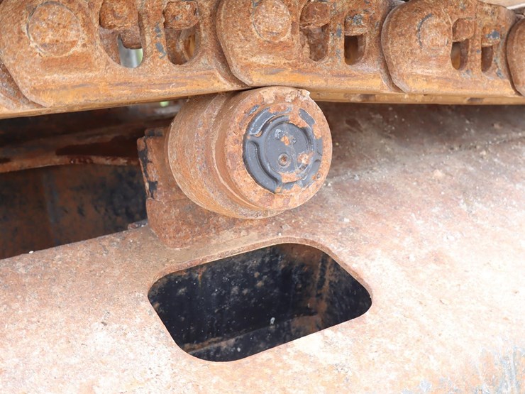 2014-deere-160g-lc-image-26