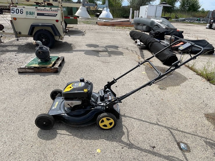 #10541-•-brute-push-mower-image-6