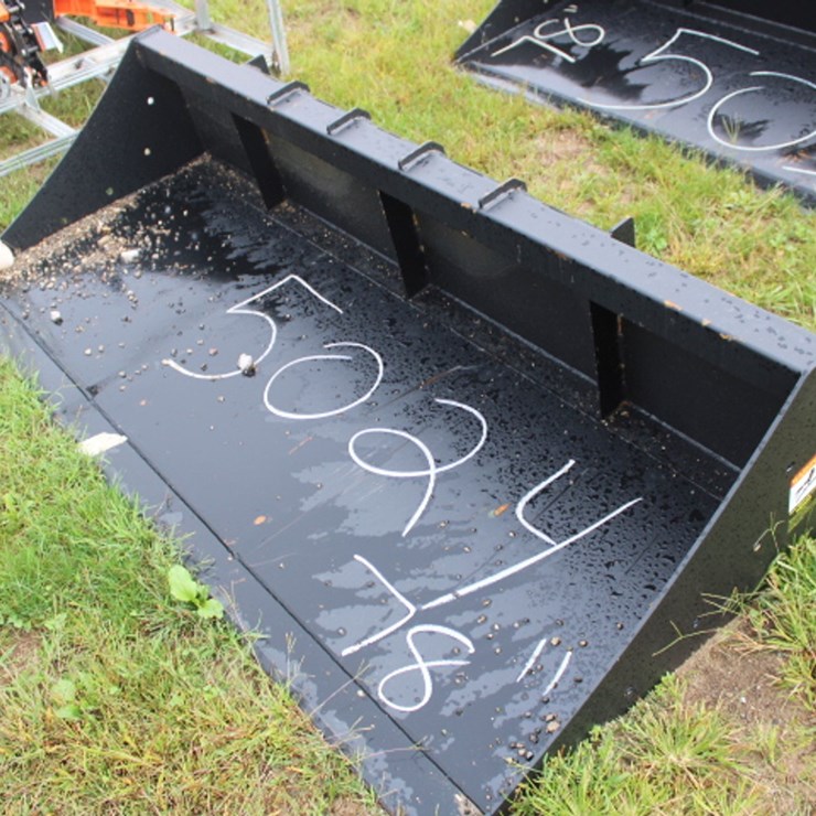 #5024 • 78'' skid steer bucket
