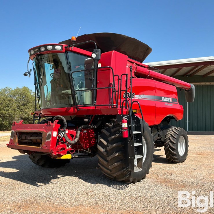 2011 CASE IH 6088