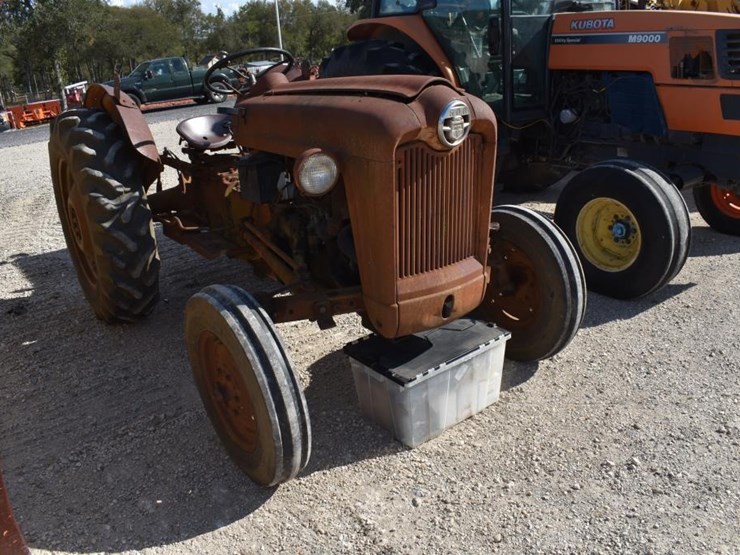 ford-600-image-2