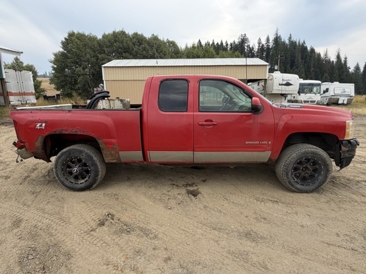 2007-chevrolet-silverado-2500-image-6