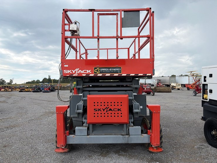 skyjack-sj8841rt-image-12
