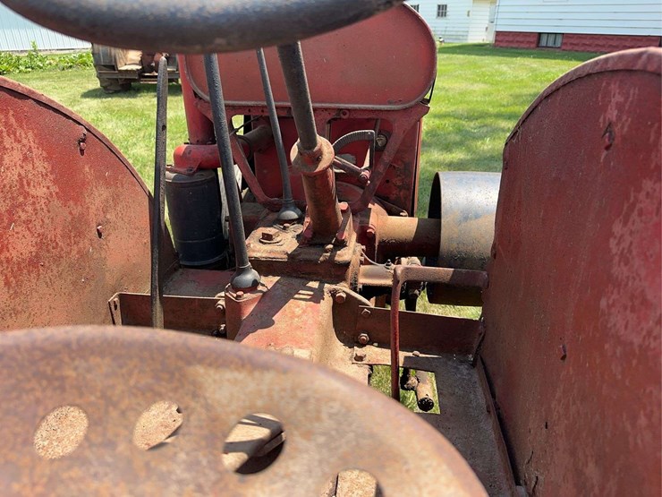 mccormick-deering-10-20-image-14
