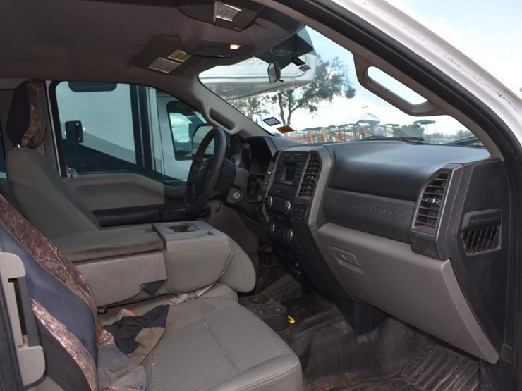 2018-ford-f250-image-14