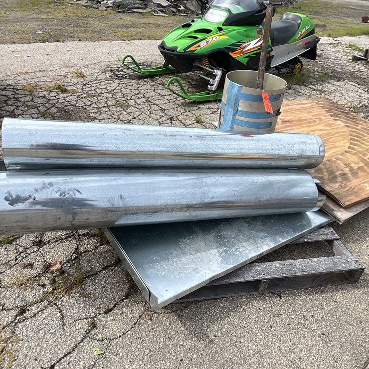 #10631 • Pallet of Aluminum