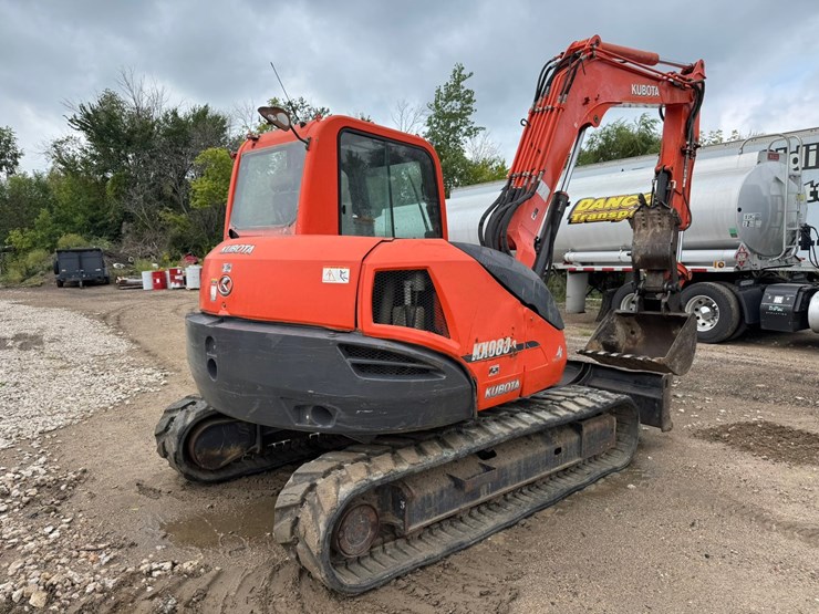 kubota-kx080-3-image-13