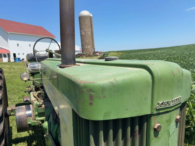 john-deere-70-image-11