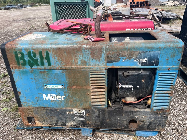 miller-bobcat-225-image-3