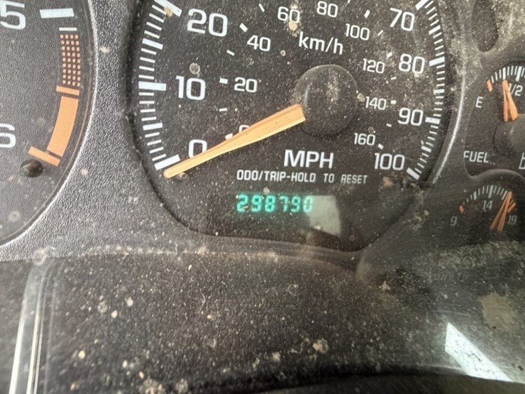 2001-gmc-sonoma-crew-cab-pickup-image-19