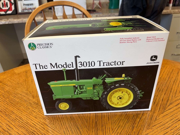 1/16-john-deere-3010-gas-precision-series-#20-image-14
