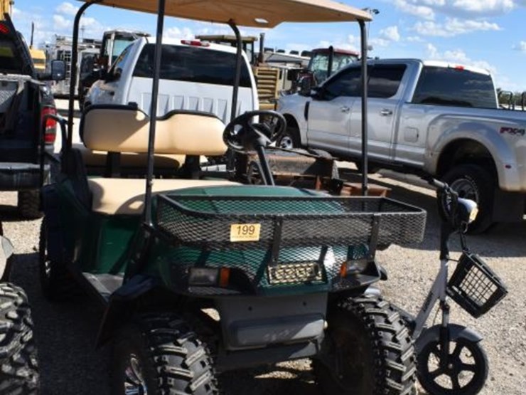 ez-go-golf-cart-w/-charger-(serial-#-1534284)-(k)-image-1