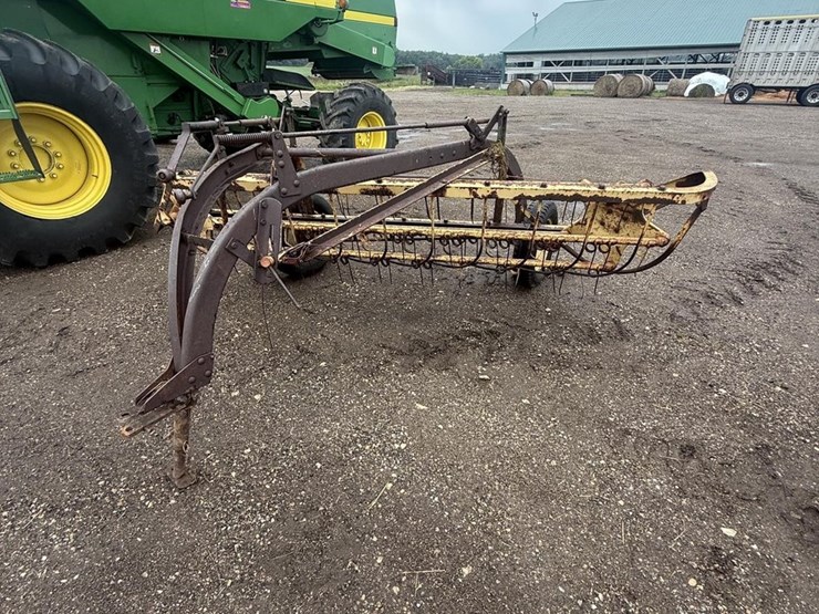 new-holland-56-image-1