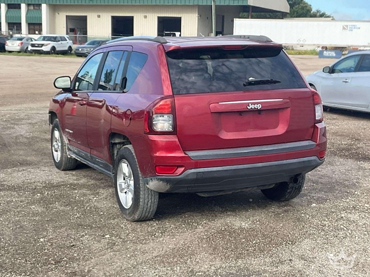 2014-jeep-compass-image-4