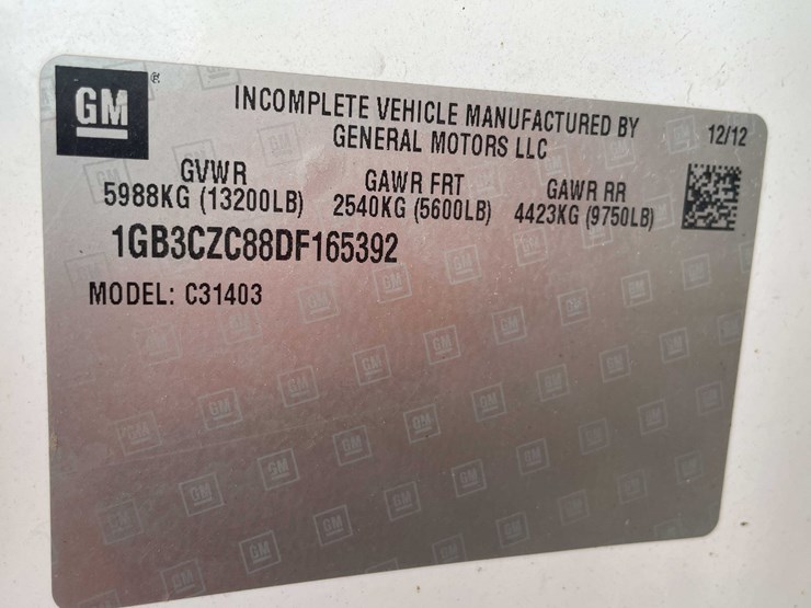 2013-chevrolet-3500-image-51