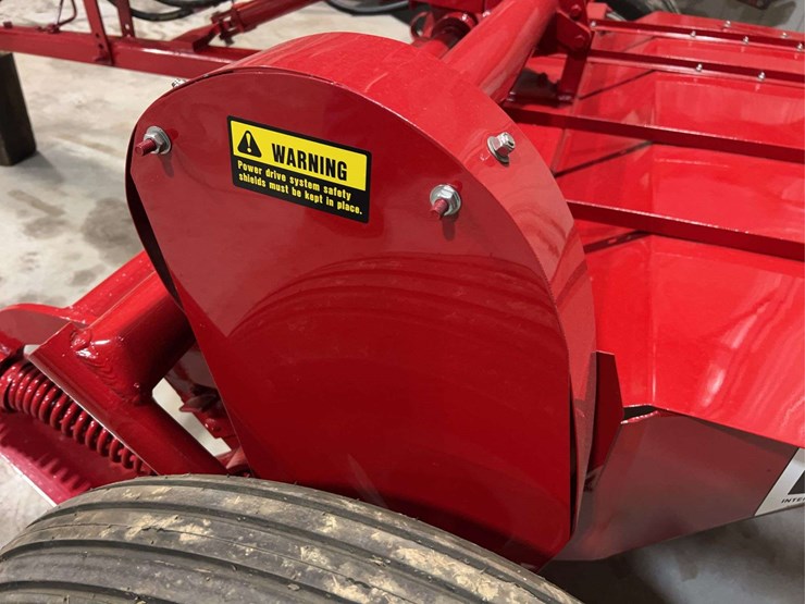 international-harvester-2a-6’-hay-conditioner-image-36